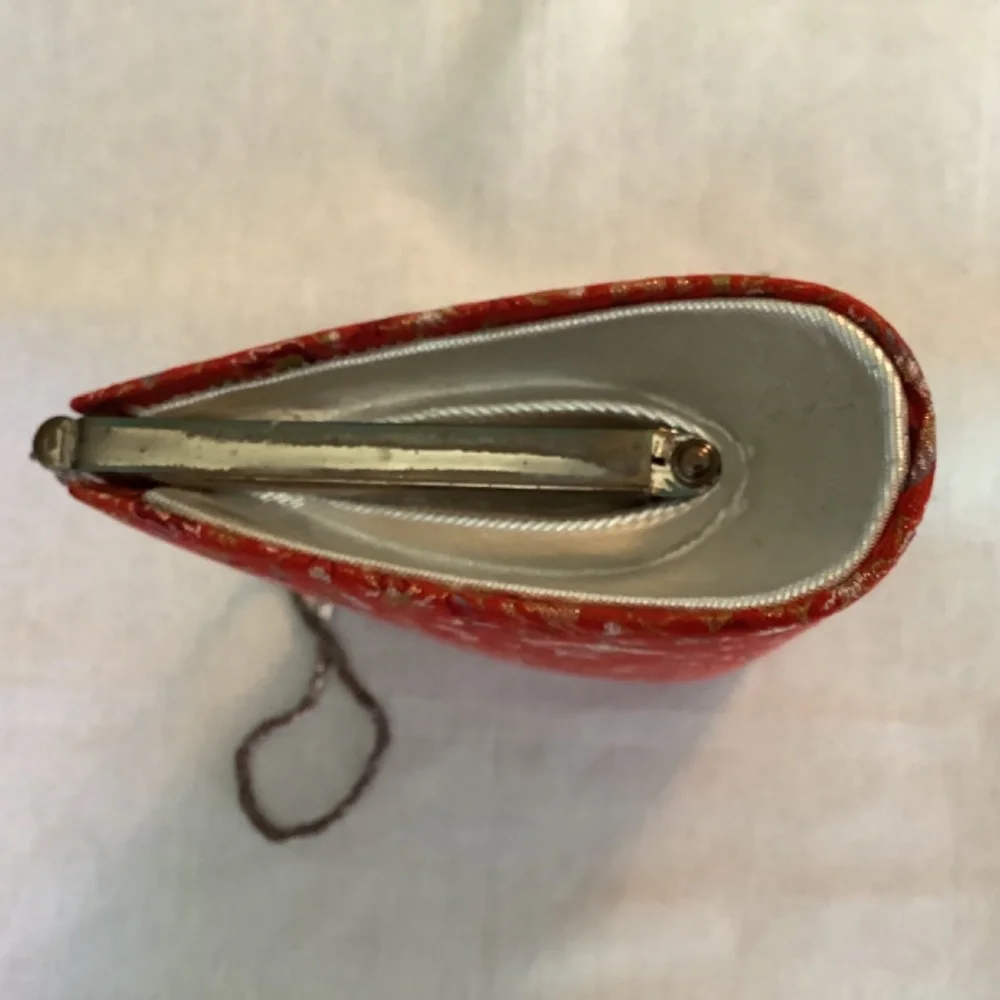 Vintage Purse - Picture 4 of 10